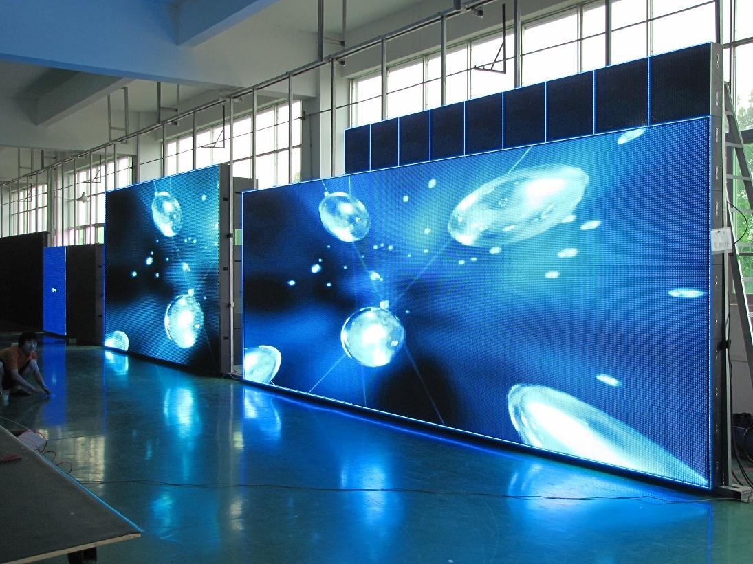 All that you should Learn about LED Displays