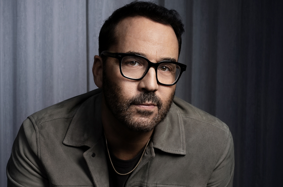 Jeremy Piven: A Multifaceted Talent with Endless Energy