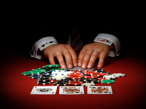 QQPokerOnline’s Varied Poker Room Options